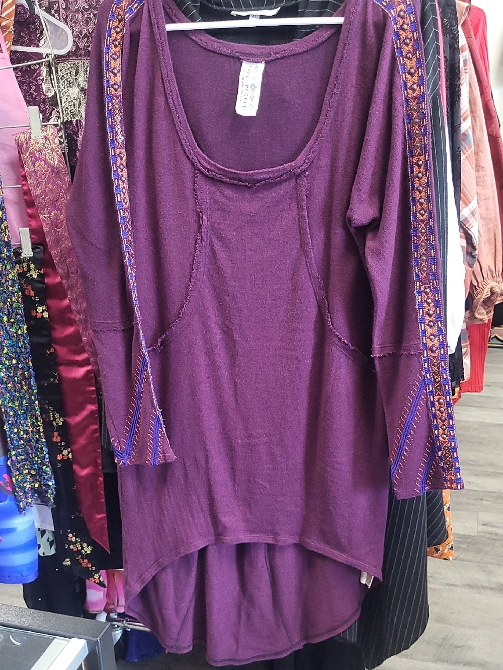 Top FREE PEOPLE